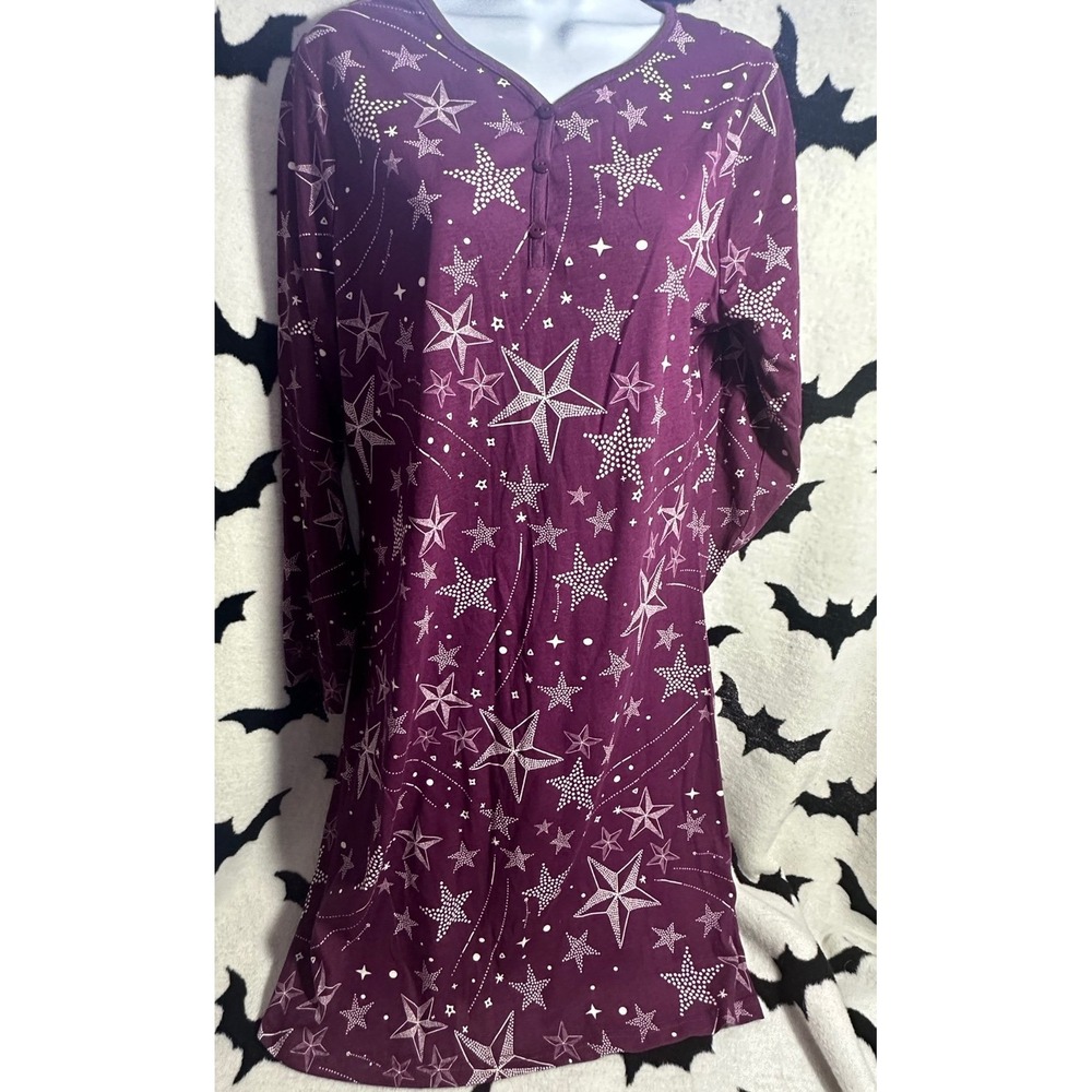 Adorable, purple starry night shirt, size  med - dress/ EDM NEW !